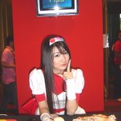 ภาพพริตตี้และคอสเพลย์จากงาน TGS 2008