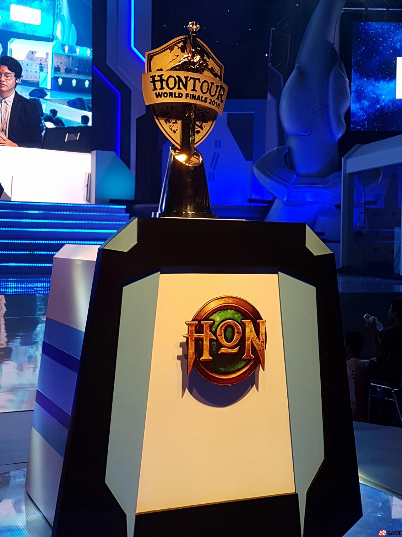 HoNTour World Final 2016