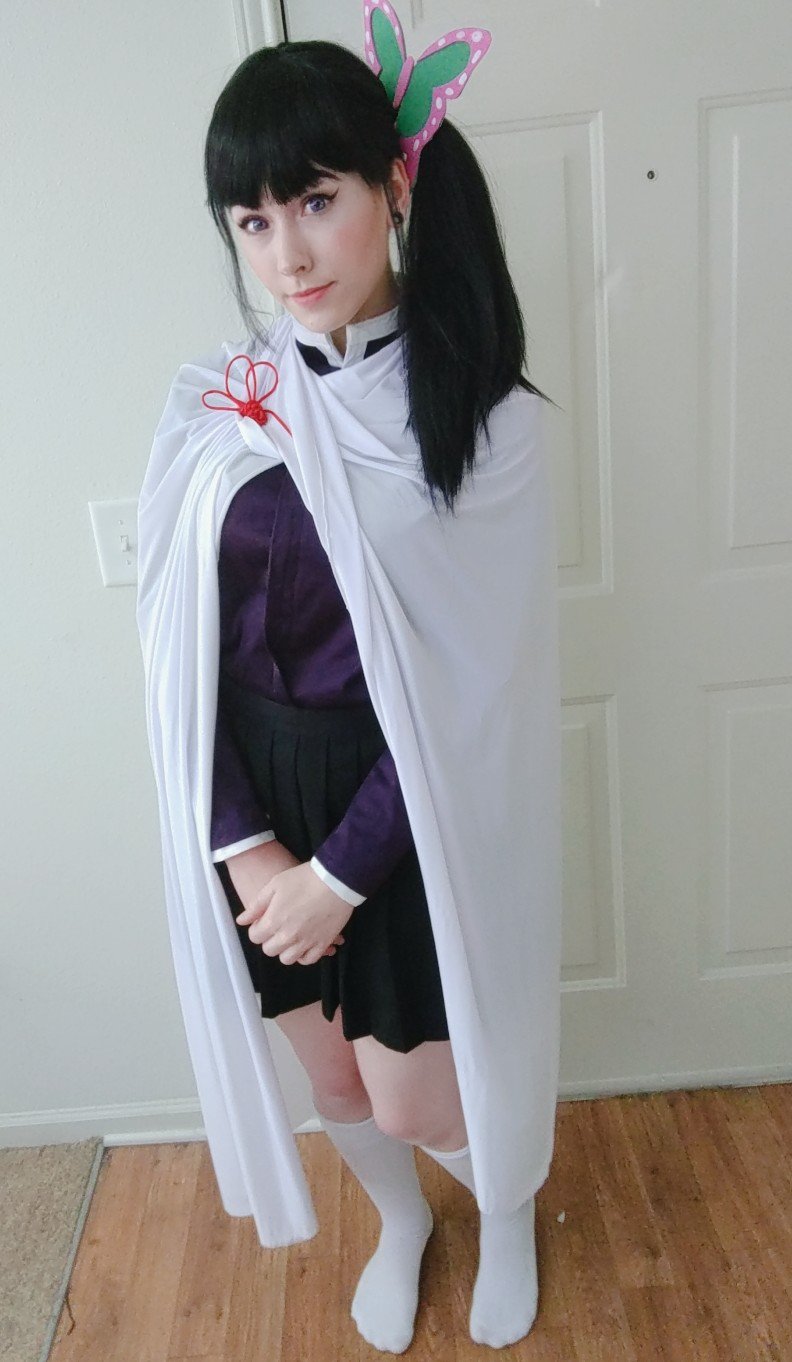 ชมคอสเพลย์ตัวละคร สึยุริ คะนะโอะ หรือ ซึยูริ คานาโอะ Tsuyuri Kanao ในดาบพิฆาตอสูร หรือ Demon Slayer: Kimetsu no Yaiba