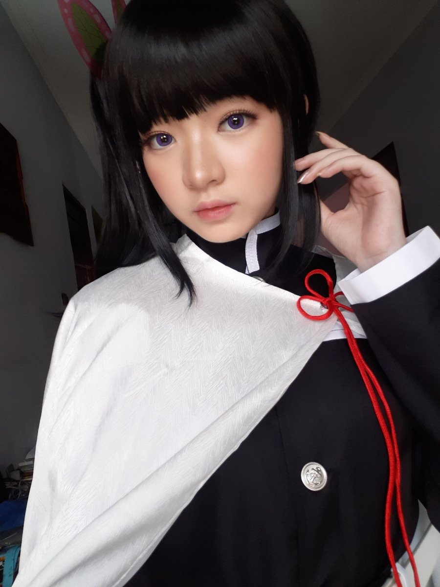 ชมคอสเพลย์ตัวละคร สึยุริ คะนะโอะ หรือ ซึยูริ คานาโอะ Tsuyuri Kanao ในดาบพิฆาตอสูร หรือ Demon Slayer: Kimetsu no Yaiba