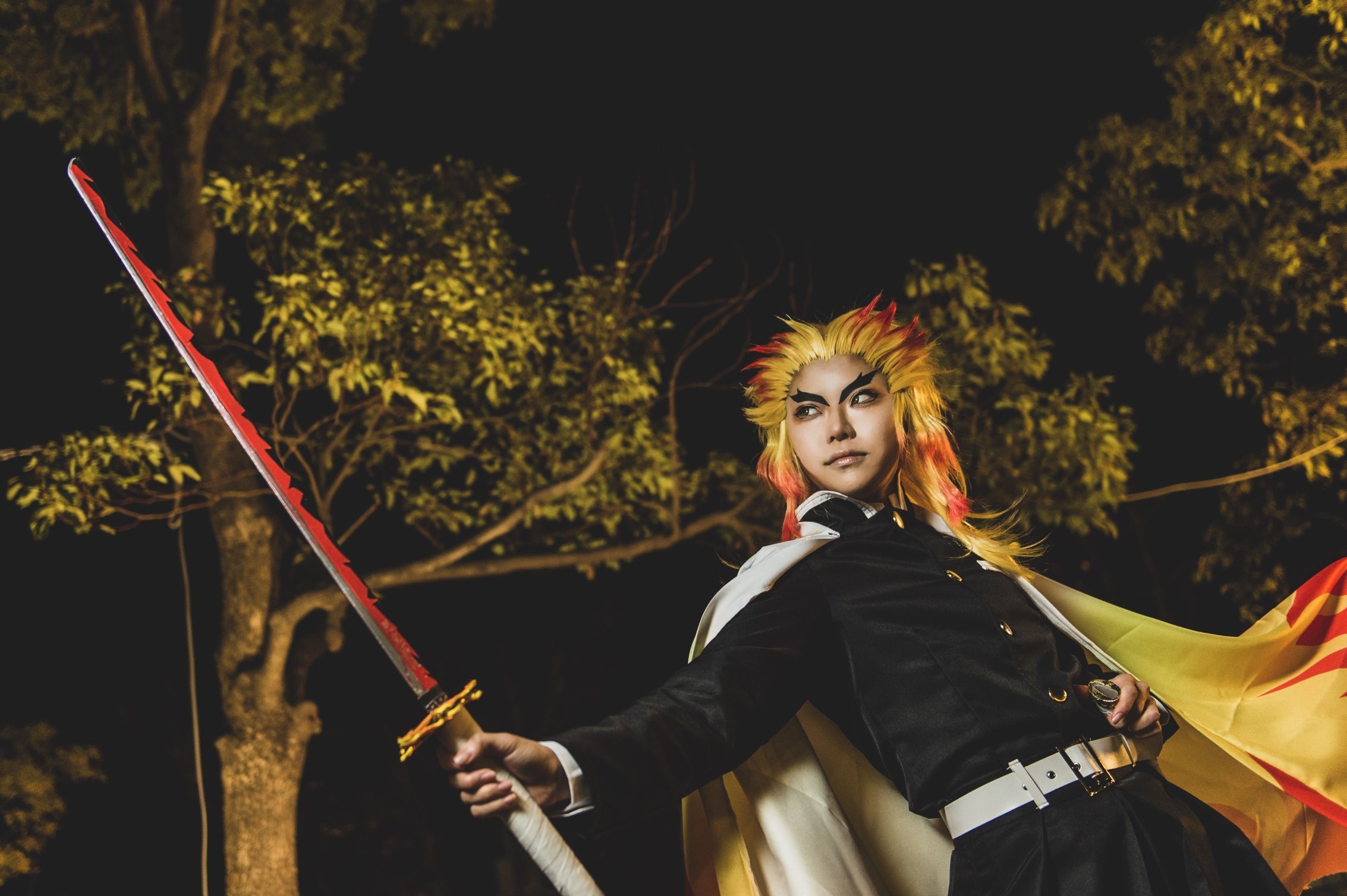 คอสเพลย์ เคียวจูโร่ ใน Kimetsu no Yaiba ดาบพิฆาตอสูร จาก YsWkhy_