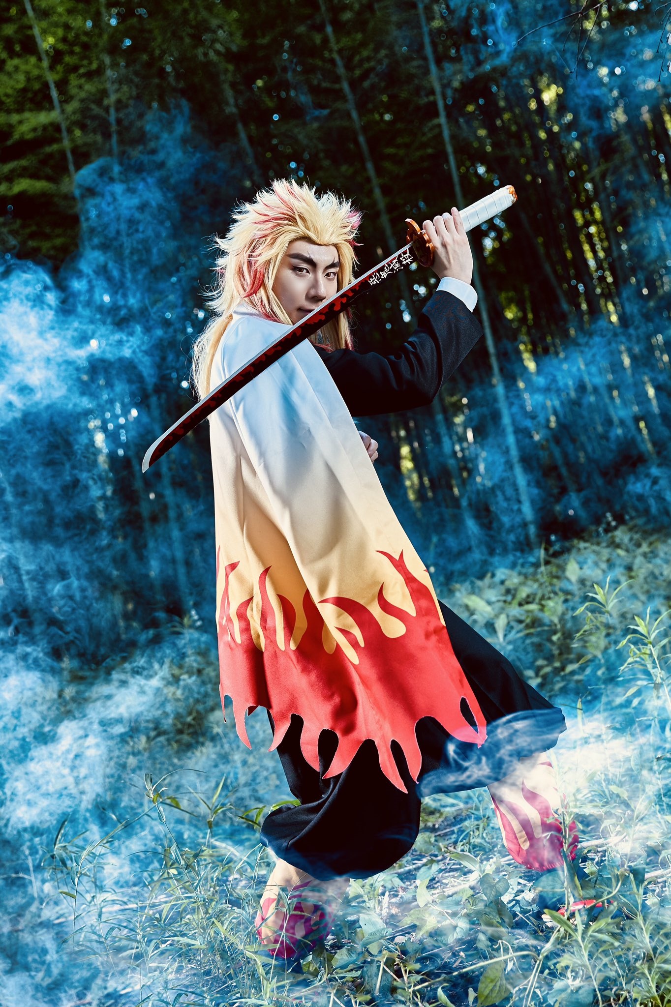 คอสเพลย์ เคียวจูโร่ ใน Kimetsu no Yaiba ดาบพิฆาตอสูร จาก kaiso_hiy