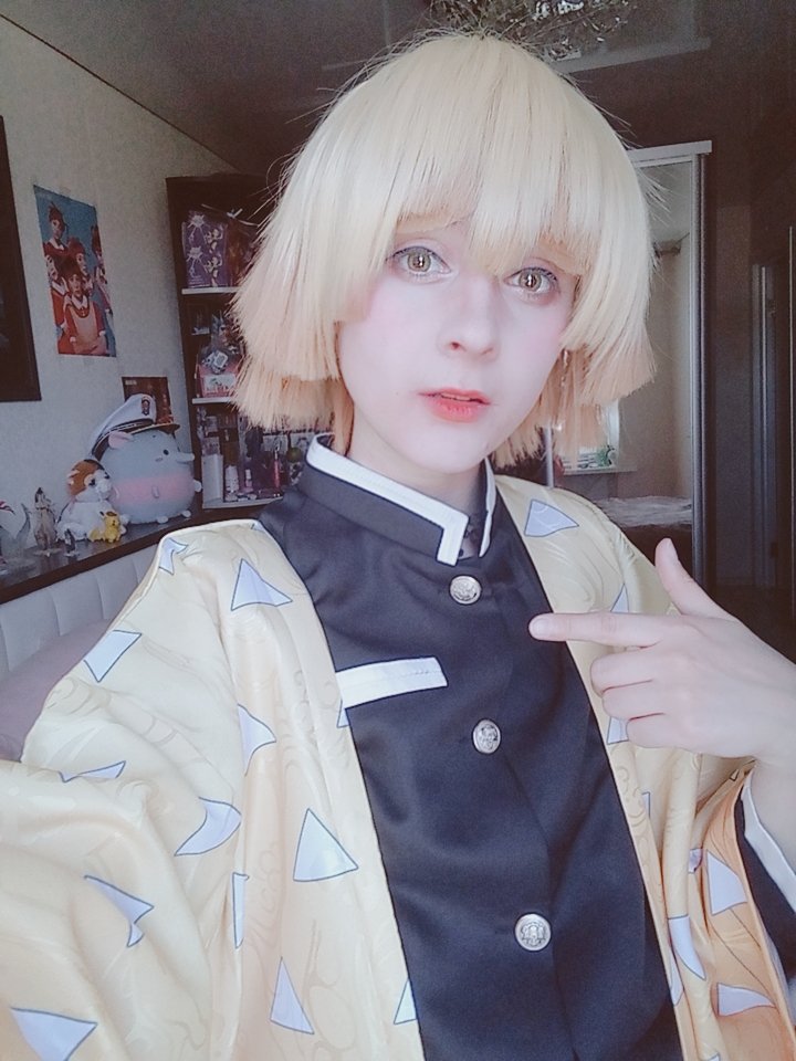คอสเพลย์ เซ็นอิตสึ ใน Kimetsu no Yaiba ดาบพิฆาตอสูร จาก baek_lackyone