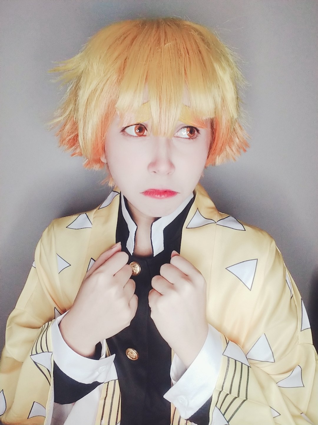 คอสเพลย์ เซ็นอิตสึ ใน Kimetsu no Yaiba ดาบพิฆาตอสูร จาก smolstar_kawaii