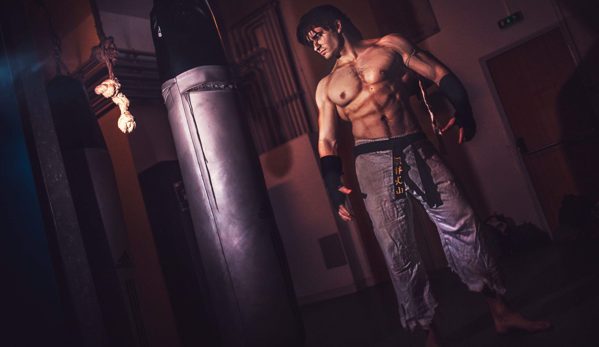 คอสเพลย์ริว Ryu จากเกม Street Fighter โดย LEOBANECOSPLAY