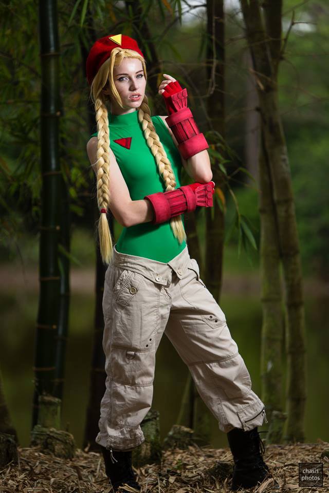 คอสเพลย์ตัวละคร Cammy White จากเกม Street Fighter MeganCoffey