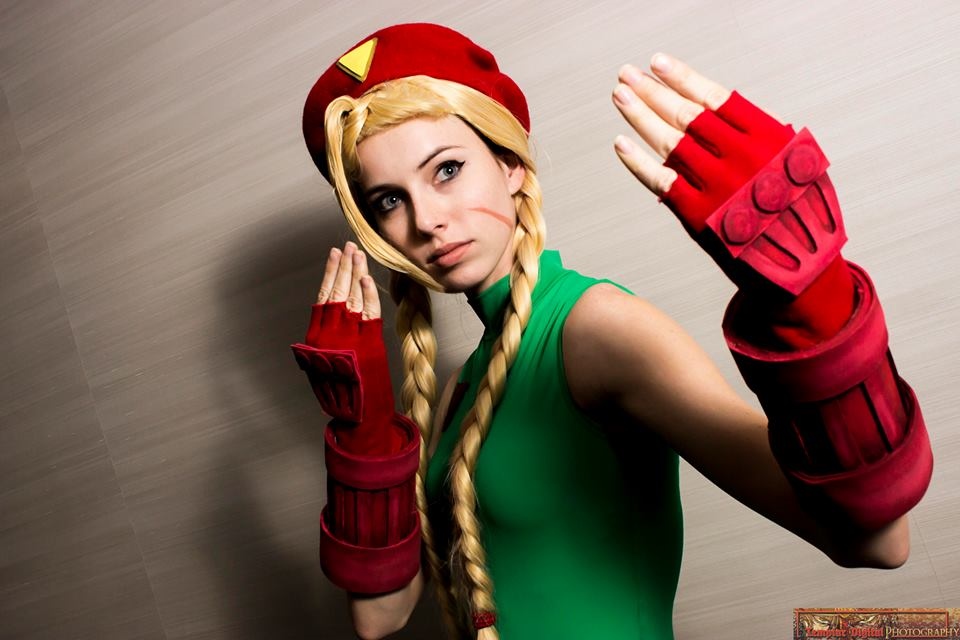 คอสเพลย์ตัวละคร Cammy White จากเกม Street Fighter MeganCoffey