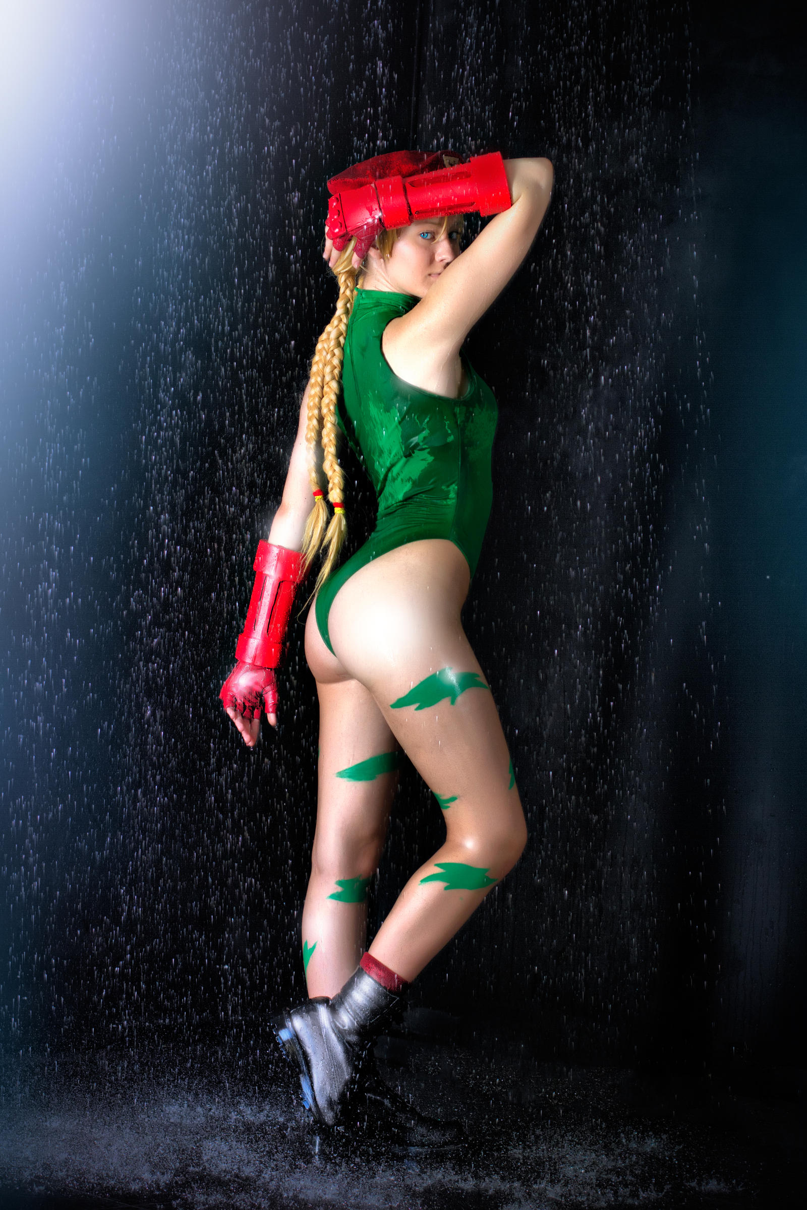 คอสเพลย์ตัวละคร Cammy White จากเกม Street Fighter OniksiyaSofinikum