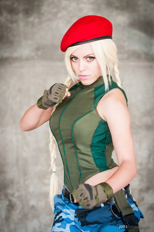 คอสเพลย์ตัวละคร Cammy White จากเกม Street Fighter nadyasonika