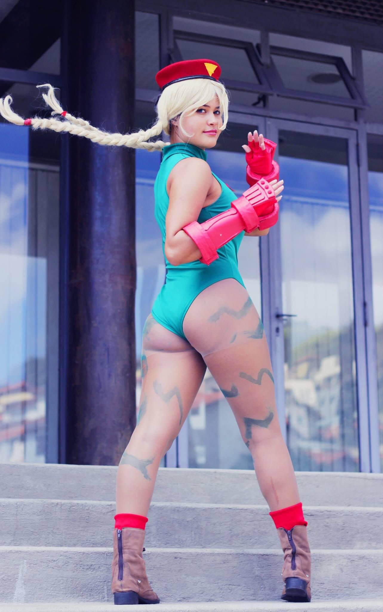 คอสเพลย์ตัวละคร Cammy White จากเกม Street Fighter naycfreitas