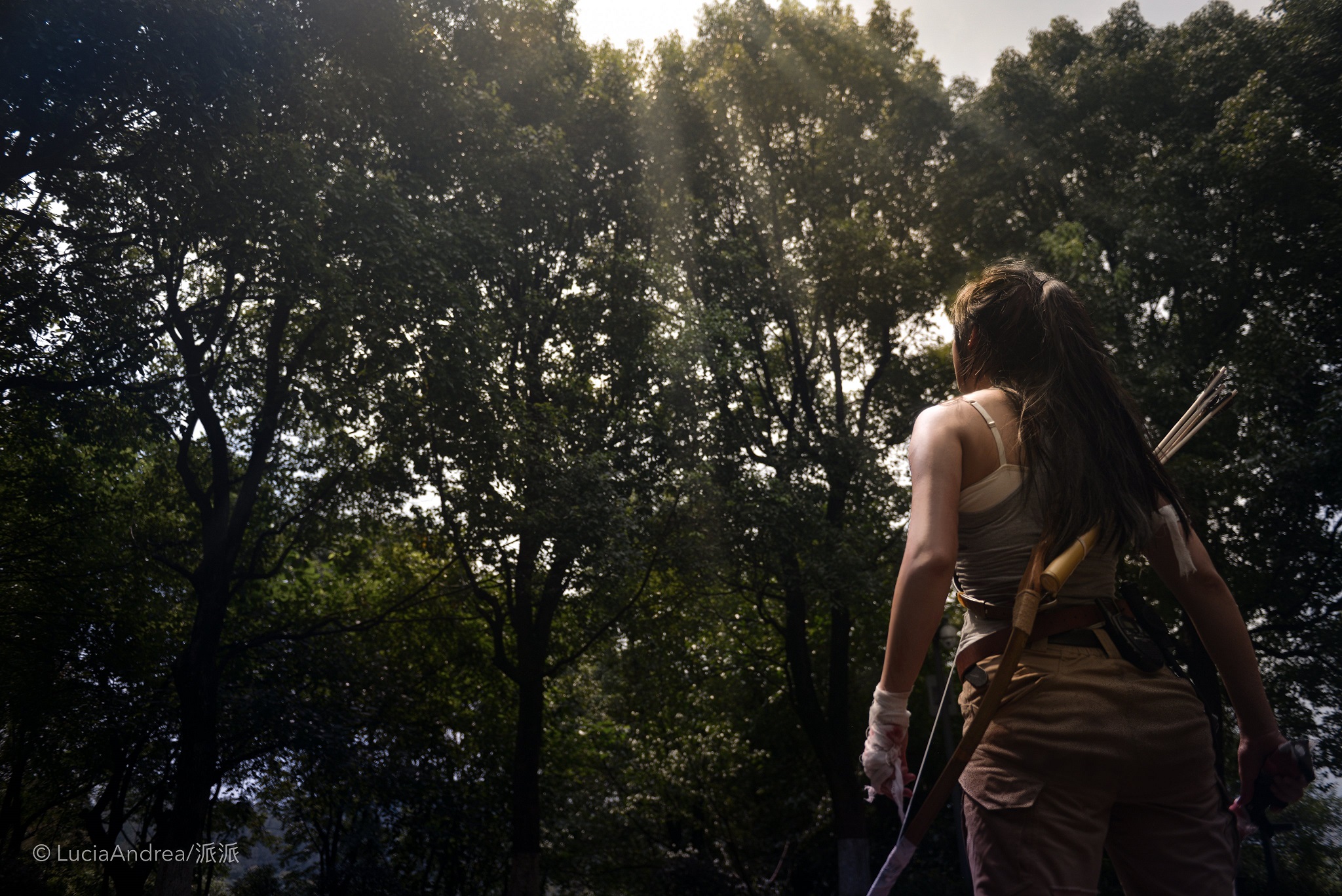 คอสเพลย์ Lara Croft ในเกม Tomb Raider จาก LuciaSAndrea