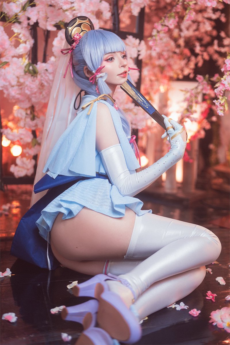 PeachMilky Cosplay