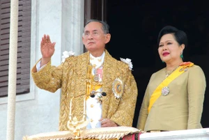 พระราชดำรัส พระบาทสมเด็จพระเจ้าอยู่หัว เนื่องในวโรกาสทรงครองสิริราชสมบัติครบ 60 ปี