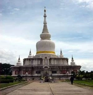 พระธาตุนาดูน