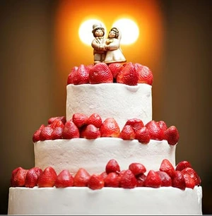 ทำไมงานแต่งงานต้องมีเค้ก