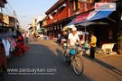 กาดกองต้า ถนนคนเดินลำปาง