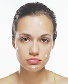 เป็นคนหน้าโทรมและมีรอยคล้ำใต้ตาและหน้ามันตลอดเวลา จะมีวิธีดูแลยังไงให้ดูแลผิวหน้าให้สดใสอมชมพูอยู่ตลอดเวลา