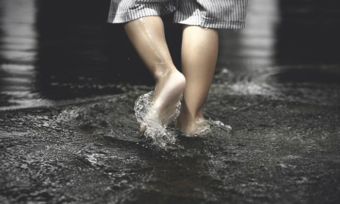 โรคฉี่หนู ภัยร้ายคร่าชีวิตมนุษย์ช่วงฝนตก-น้ำท่วม