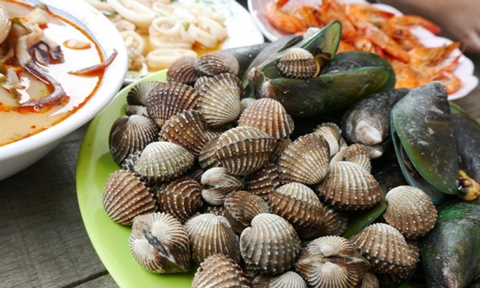 10 เมนูสุดเสี่ยงท้องเสีย-ท้องร่วงฉลองต้อนรับปีใหม่