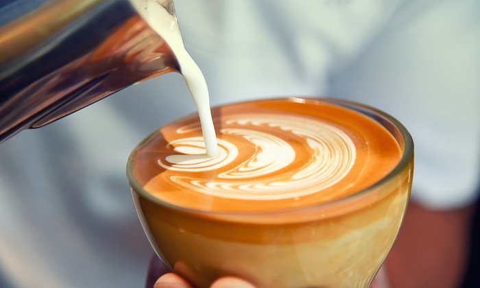 การศึกษาชี้ "ดื่มกาแฟ" อาจช่วยให้อายุยืนขึ้น