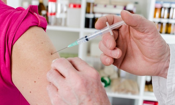 HPV วัคซีนมะเร็งปากมดลูก มีผลข้างเคียงหรือไม่?