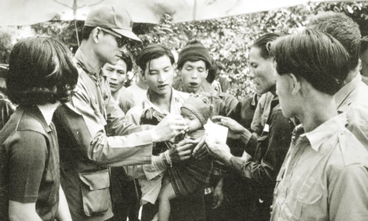 “โรคเรื้อน” ใครๆ ก็รังเกียจ แต่ “พ่อหลวง” ทรงห่วงใย