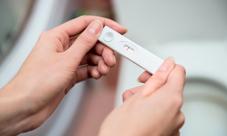 คุณแม่มือใหม่ หัดใช้ “ที่ตรวจครรภ์” ให้ถูกต้อง