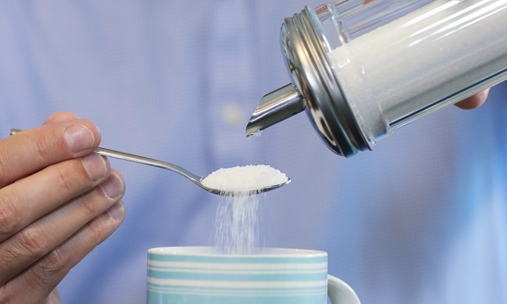 วิจัยชี้ การบริโภค "น้ำตาล" ให้ผลไม่ต่างจากการ "เสพยา"