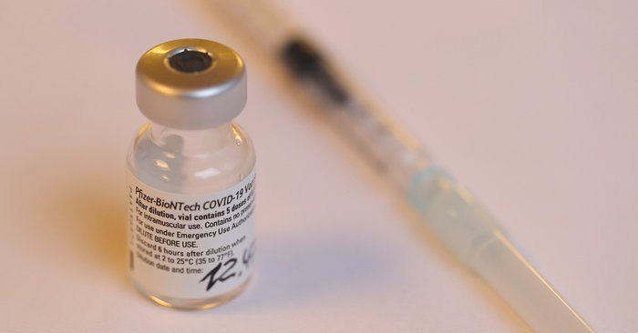 รพ.ศิริราช-ปิ่นเกล้า เปิดจองวัคซีน “ไฟเซอร์” เฉพาะสตรีมีครรภ์-เด็กกลุ่ม 7 โรคเสี่ยง