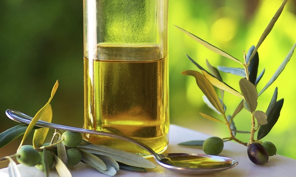น้ำมันมะกอกแบบผ่านกรรมวิธี (Refined Olive Oil, Light Olive Oil, Extra Light Olive Oil)