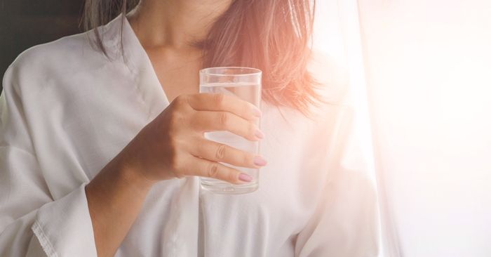 ดื่มน้ำเยอะๆ ดีต่อร่างกายจริงหรือ?