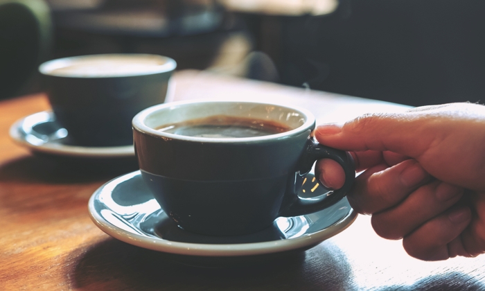 “กาแฟ” เครื่องดื่มเรียกพลัง ดื่มไม่ถูกวิธีอาจทำลายสุขภาพได้