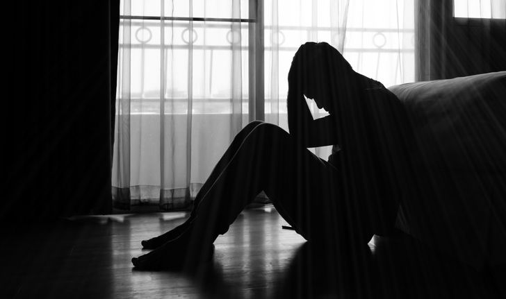 วิธีสังเกต เรา “เครียด” ระดับไหน เสี่ยง “ซึมเศร้า” หรือยัง?