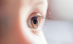 “ตาแดง-ตาแห้ง” อีกหนึ่งอาการ “โควิด-19” ที่อาจเกิดขึ้นได้