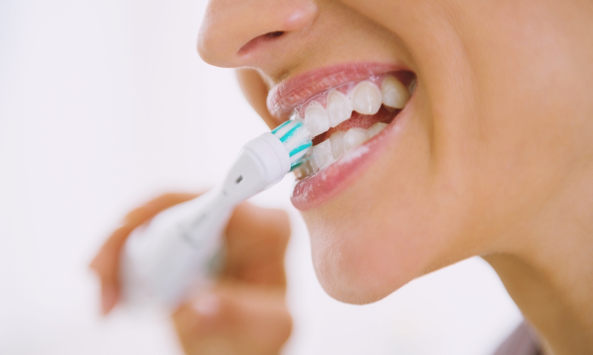 วิธี “แปรงฟัน” ที่ถูกต้อง เพราะคุณอาจทำผิดมาตลอดชีวิต