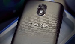 ไม่นานเกินรอ แหล่งข่าวเผย Samsung Galaxy S III ออกแบบเสร็จแล้ว