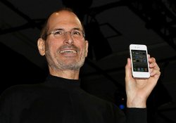 iPhone 4 และ MacBook Air รุ่นปี 2010 เตรียมตัวไว้