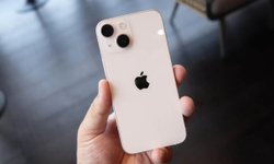 ขนาดไม่แถมที่ชาร์จ iPhone ยังครองยอดขาย 7 ใน 10 อันดับสมาร์ตโฟนขายดีปี 2021