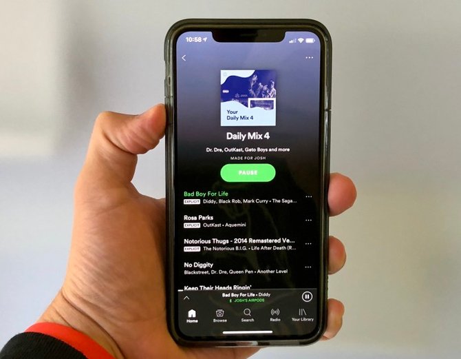 iPhone 11