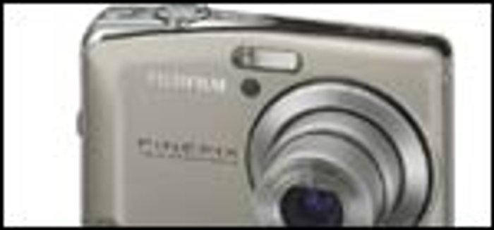 รีวิว Fujifilm FinePix F50 fd