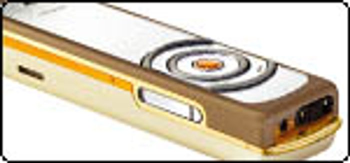 รีวิว Nokia 7380