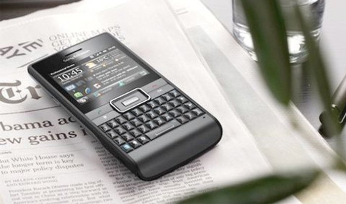 โซนี่ฯออกสมาร์ทโฟน QWERTY คีย์บอร์ด