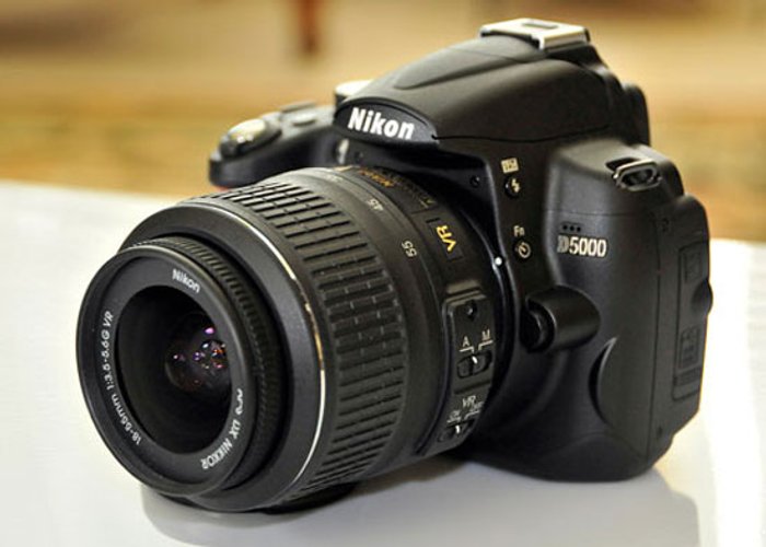 Nikon เลิกผลิต D5000 จริงหรือ?