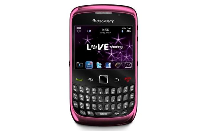 BlackBerry Curve 3G ปล่อยสีชมพู รับวาเลนไทน์