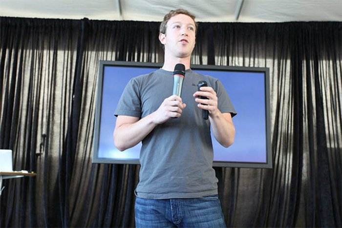 Facebook ยื่นเอกสารเตรียมเข้าตลาดหุ้นแล้ว - 2011 มีกำไร 1 พันล้านดอลลาร์