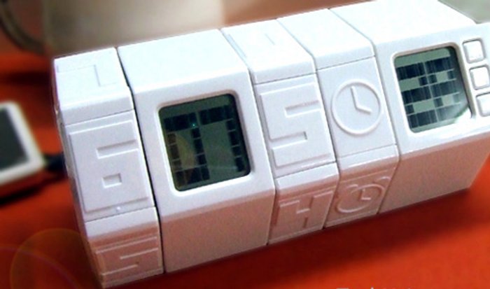 TWIST DESKTOP DIGITAL ALARM CLOCK นาฬิกาปลุกลับสมอง