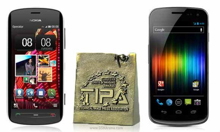 ไร้เงา iPhone 4S, Galaxy Nexus และ Nokia 808 PureView ถูกเลือกเป็นสุดยอดมือถือกล้องเทพ!