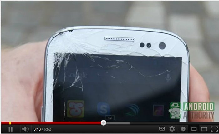 ทดสอบกัน iPhone5 กับ S3 ตกพื้นจะเป็นยังไง