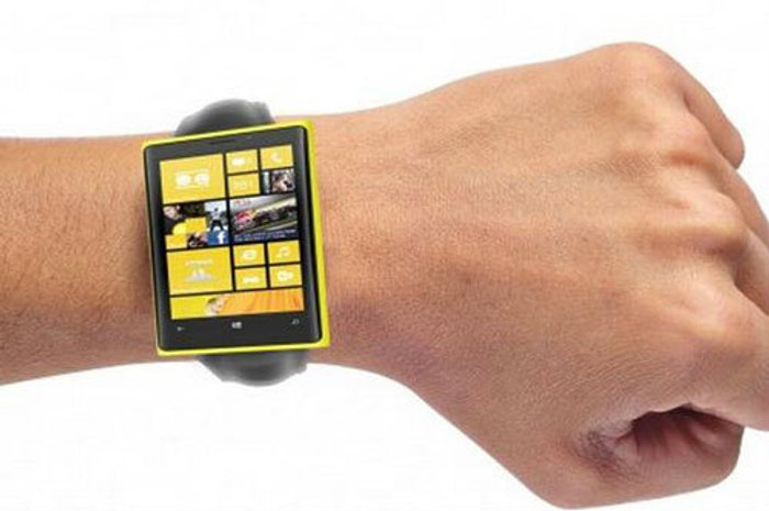 ทีม Surface ร่วมทำ MS SmartWatch