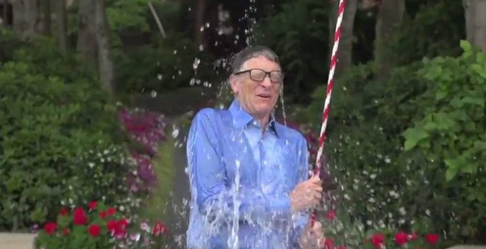 Ice Bucket Challenge คนดังแห่เล่น !! กิจกรรมแปลกแต่ได้บุญ